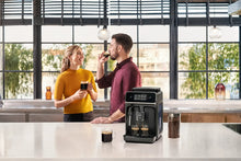 Philips Series 2200 EP2225/10 Kaffeevollautomat mit klassischem Milchaufschäumer – Schwarz