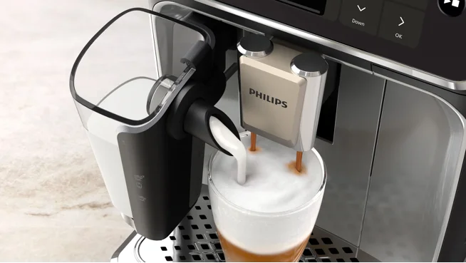 Philips LatteGo Milchsystem bereitet cremigen Milchschaum zu